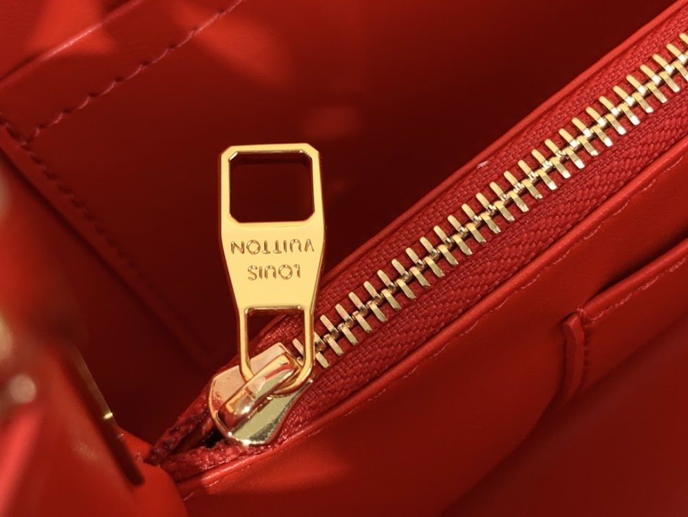 Dragons Bags ln Luxury Bag --57047