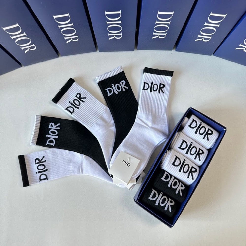 Dragons Bags Premium Luxury Socks --97926