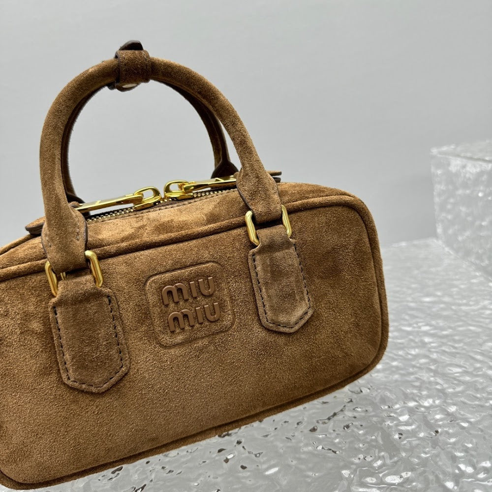 Dragons Bags Miun Miun Luxury Bag --123449