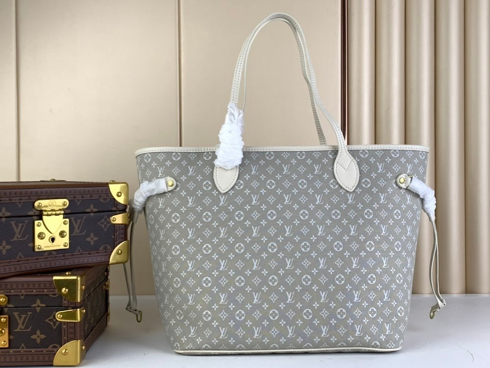 Dragons Bags ln Luxury Bag --56372