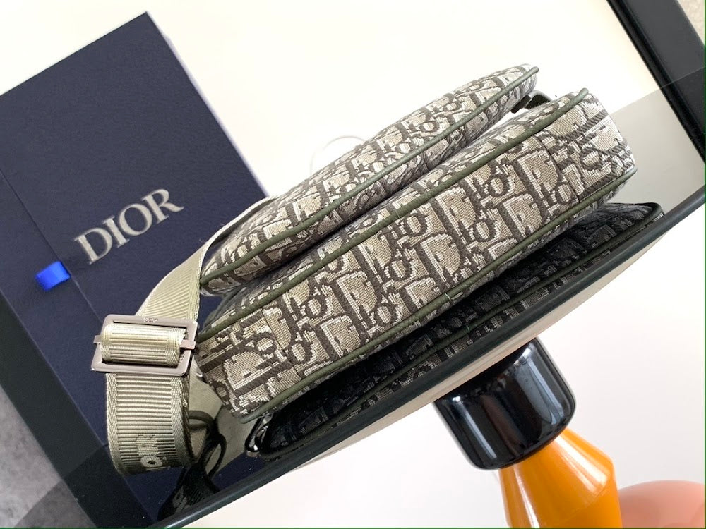 new-luxury-designer-bags-nm16072