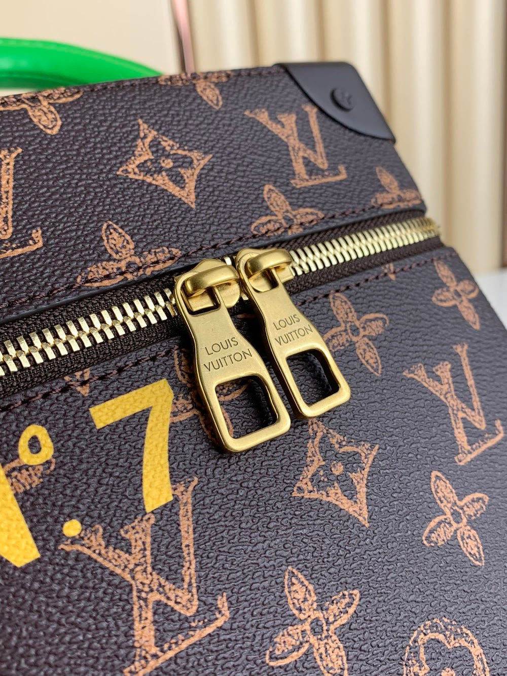 Dragons Bags ln Luxury Bag --60894