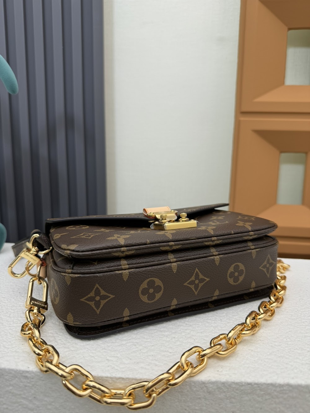 Dragons Bags ln Luxury Bag --81400