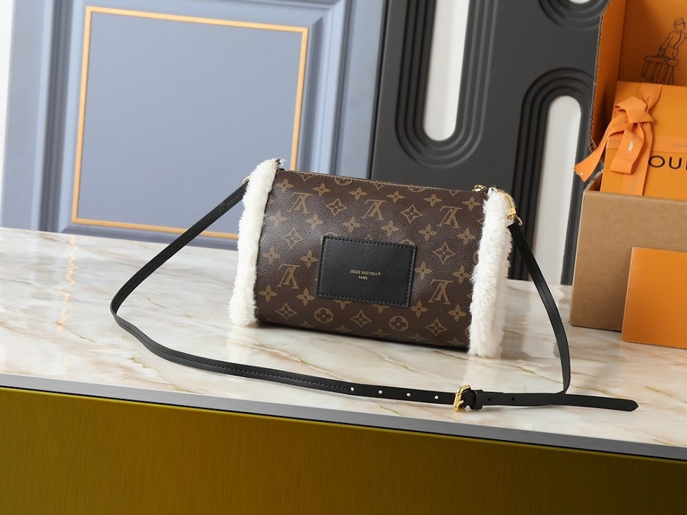 Dragons Bags ln Luxury Bag --77533
