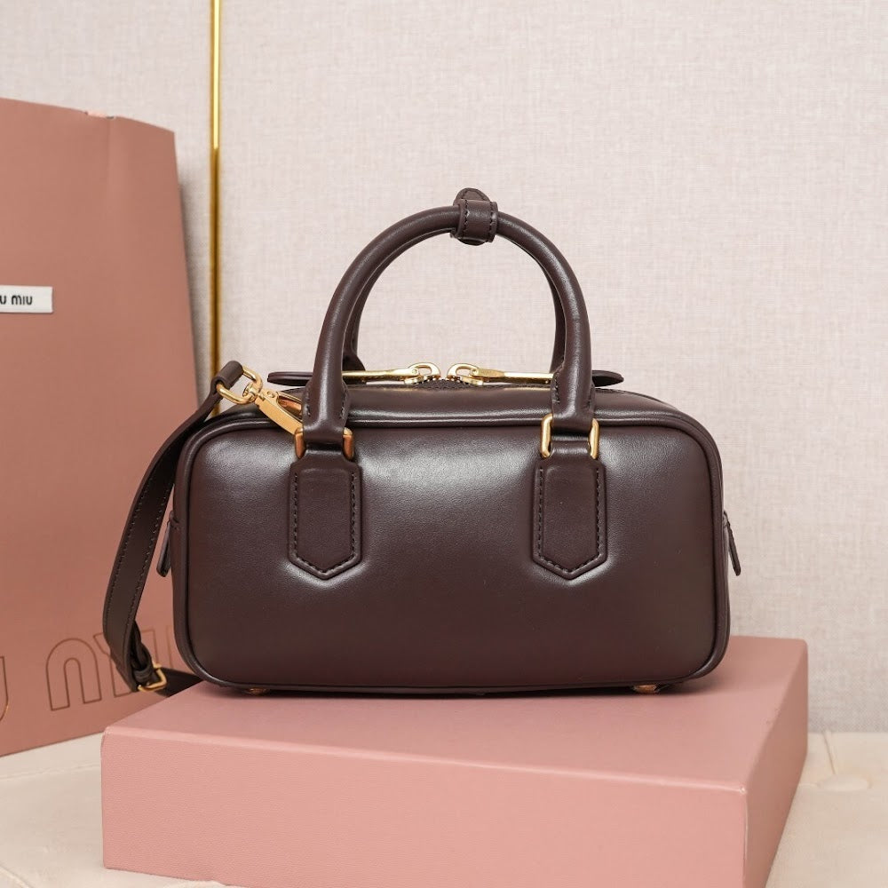 Dragons Bags Miun Miun Luxury Bag --123525