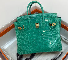 new-luxury-designer-bags-nm9167