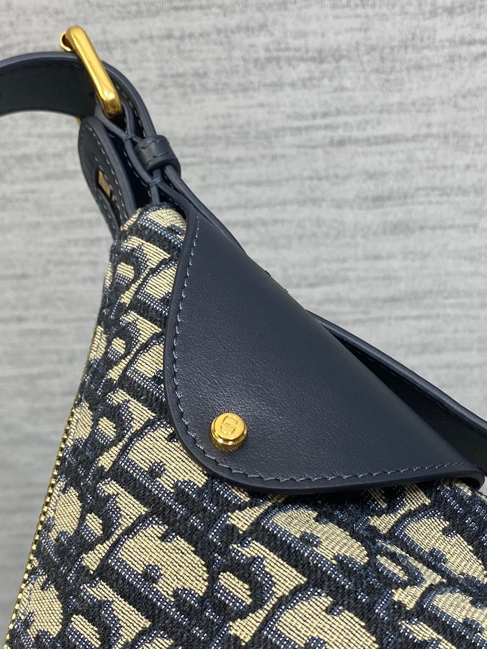 Dragons BagsDiorn Luxury Bag --116071