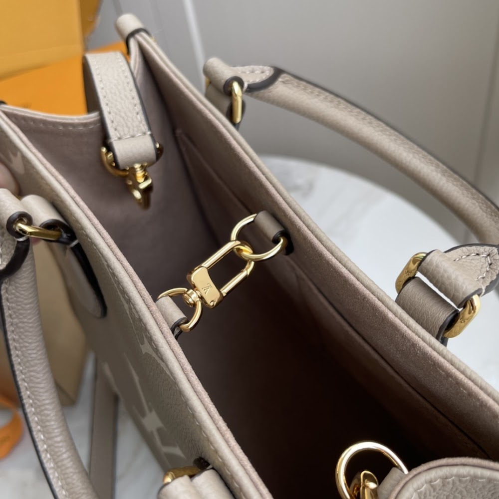 Dragons Bags ln Luxury Bag --81479