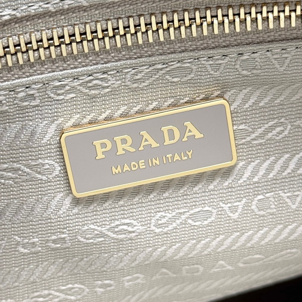 Dragons Bags Pradn Luxury Bag --102439