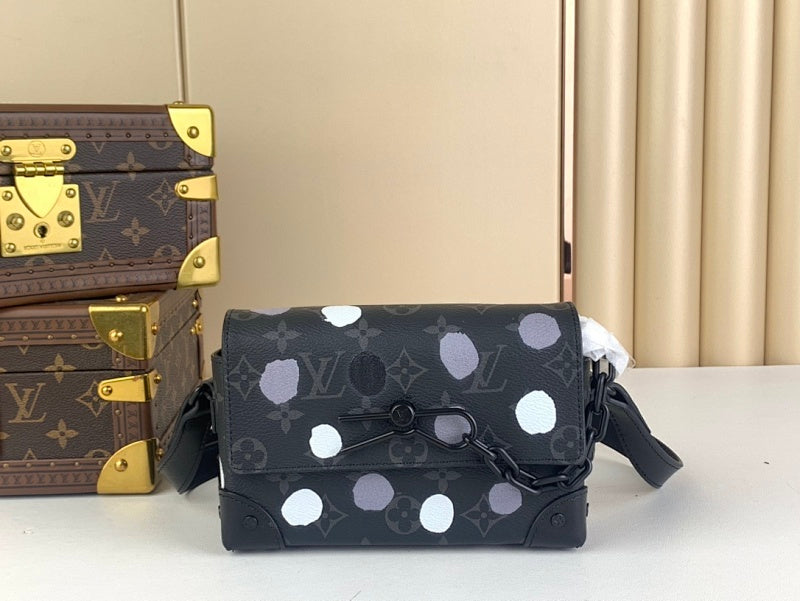 Dragons Bags ln Luxury Bag --67972