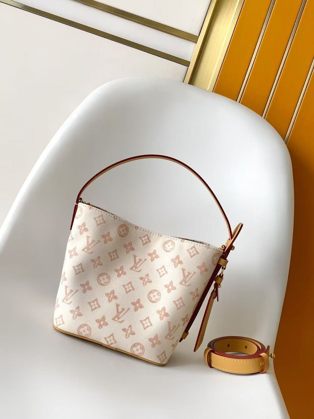 Dragons Bags ln Luxury Bag --81854