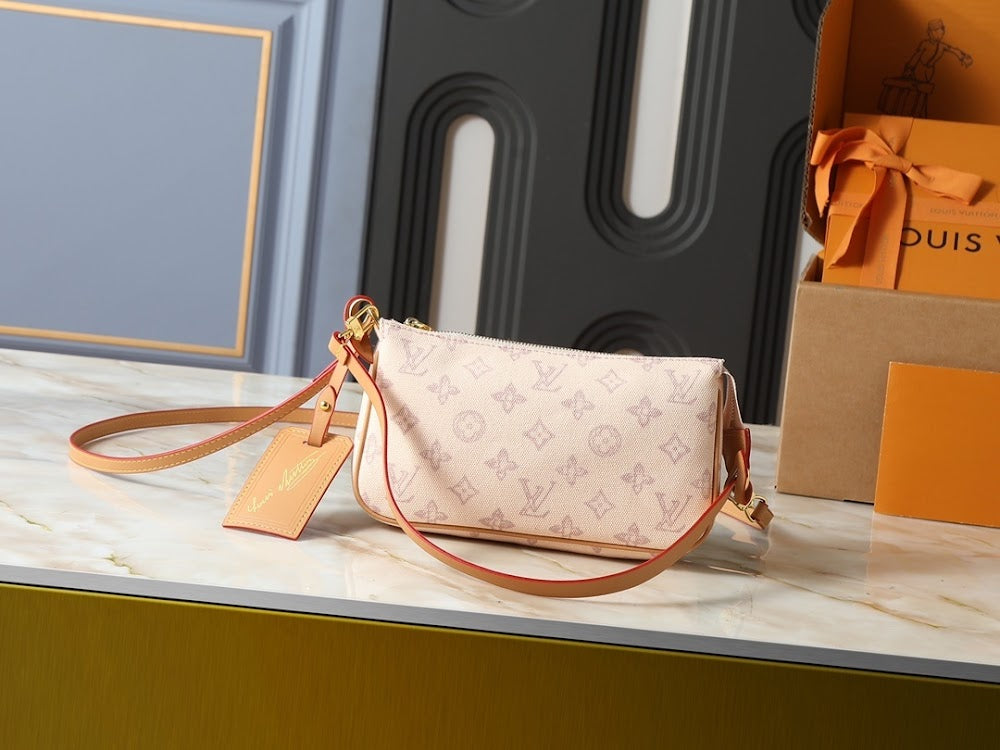 Dragons Bags ln Luxury Bag --77785