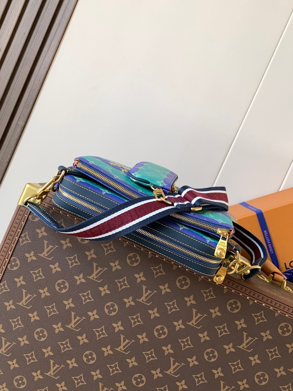 Dragons Bags ln Luxury Bag --71602