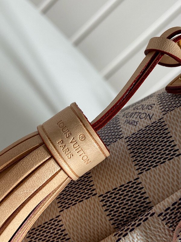 Dragons Bags ln Luxury Bag --60147