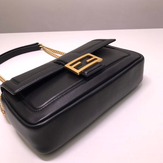 new-luxury-designer-bags-nm15270