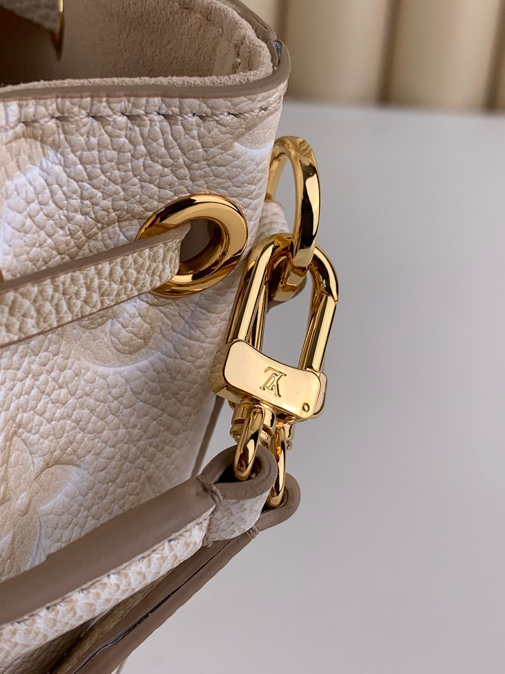 Dragons Bags ln Luxury Bag --61166