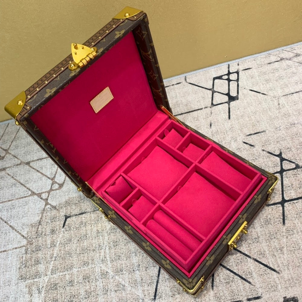 Dragons Bags ln Luxury Bag --56537