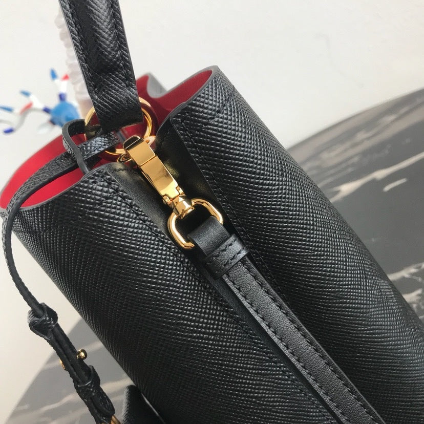 Dragons Bags Prada Luxury Bag --54079