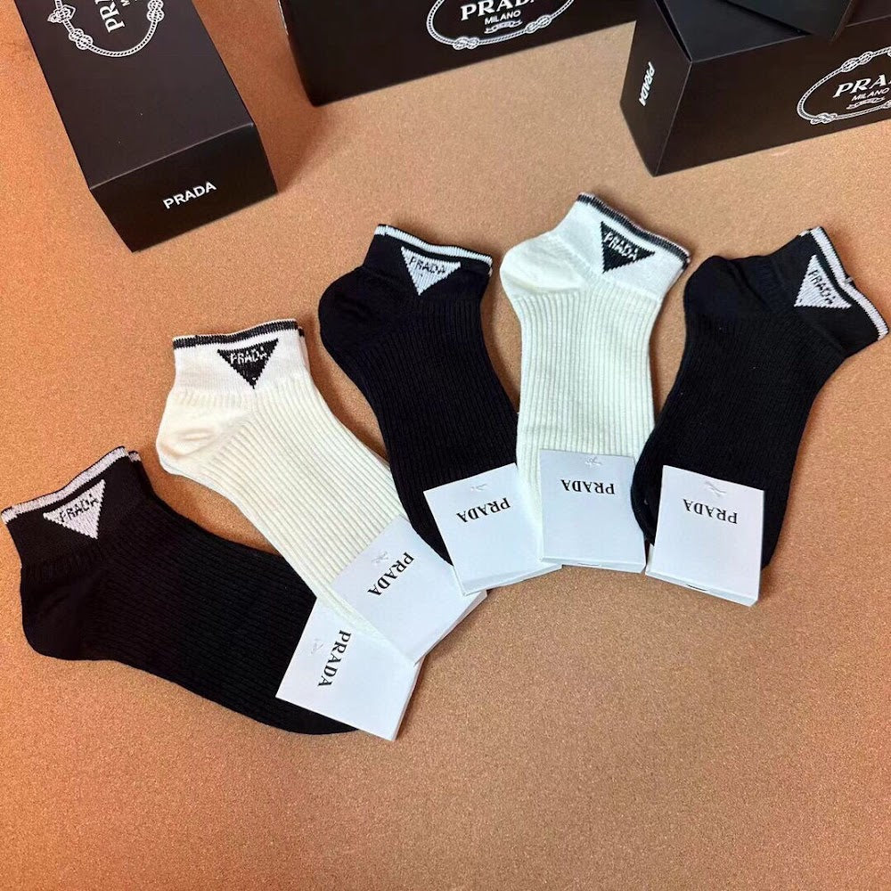 Dragons Bags Premium Luxury Socks --98185