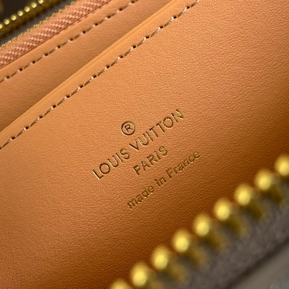 Dragons Bags ln Luxury Bag --68781