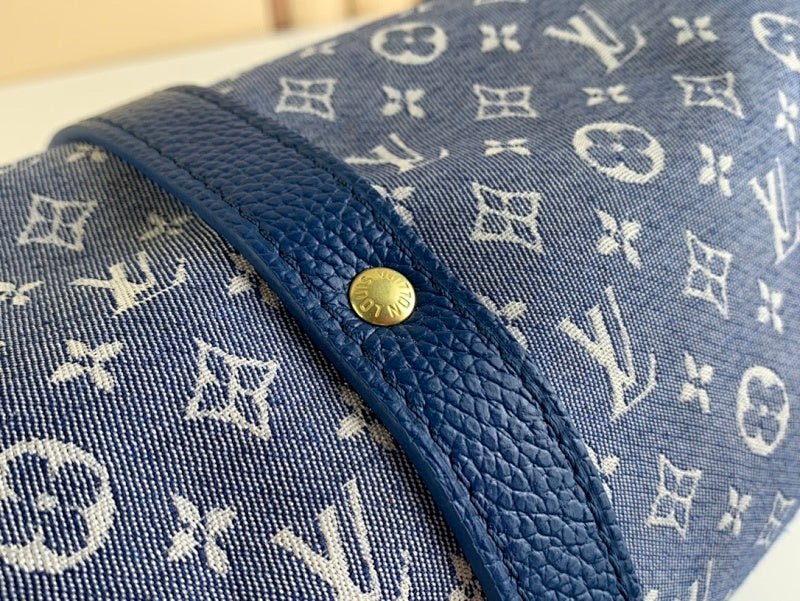 Dragons Bags ln Luxury Bag --68215