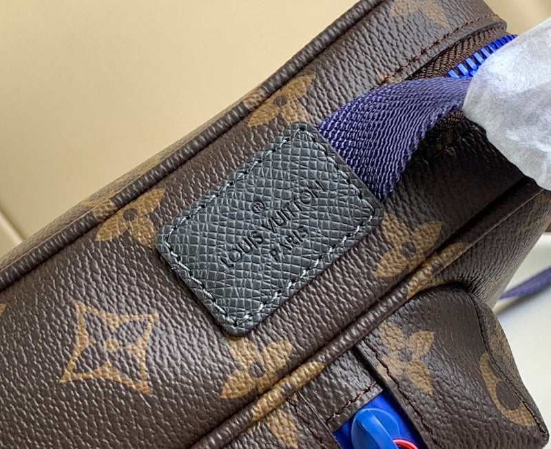 Dragons Bags ln Luxury Bag --68814