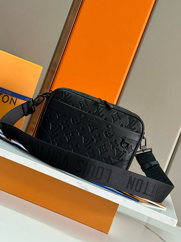 Dragons Bags ln Luxury Bag --70541