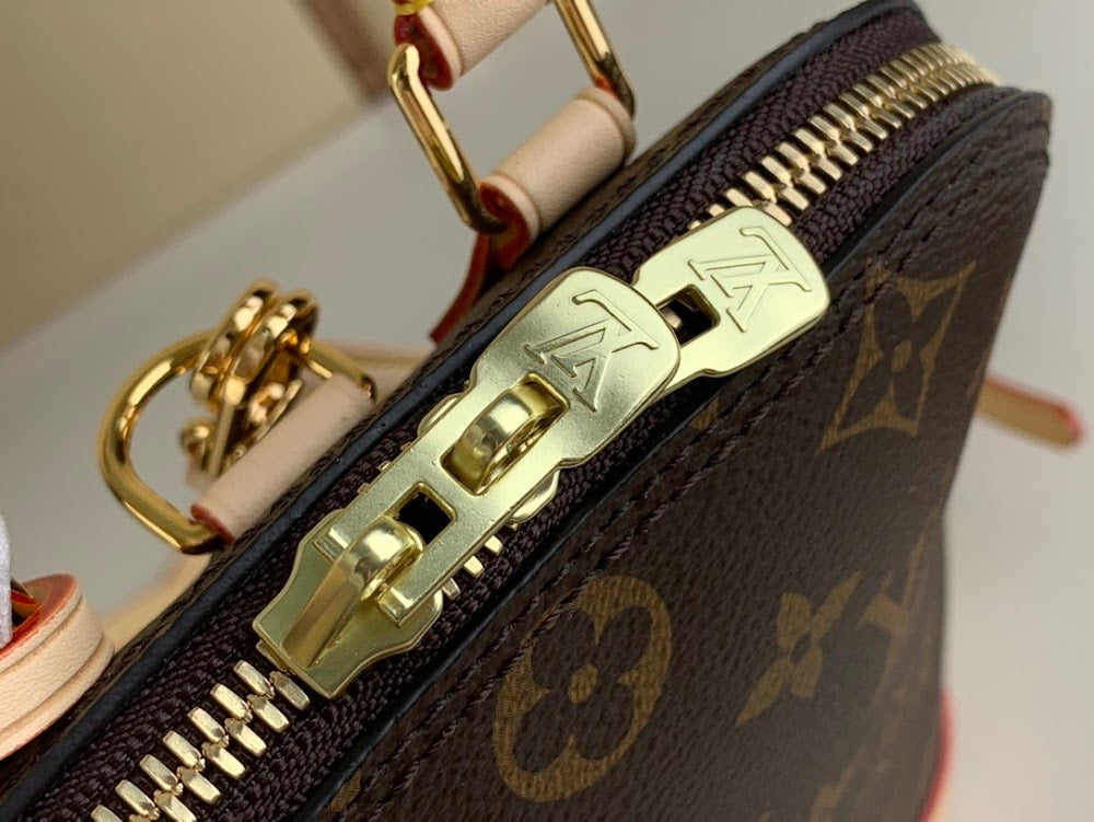 Dragons Bags ln Luxury Bag --68925