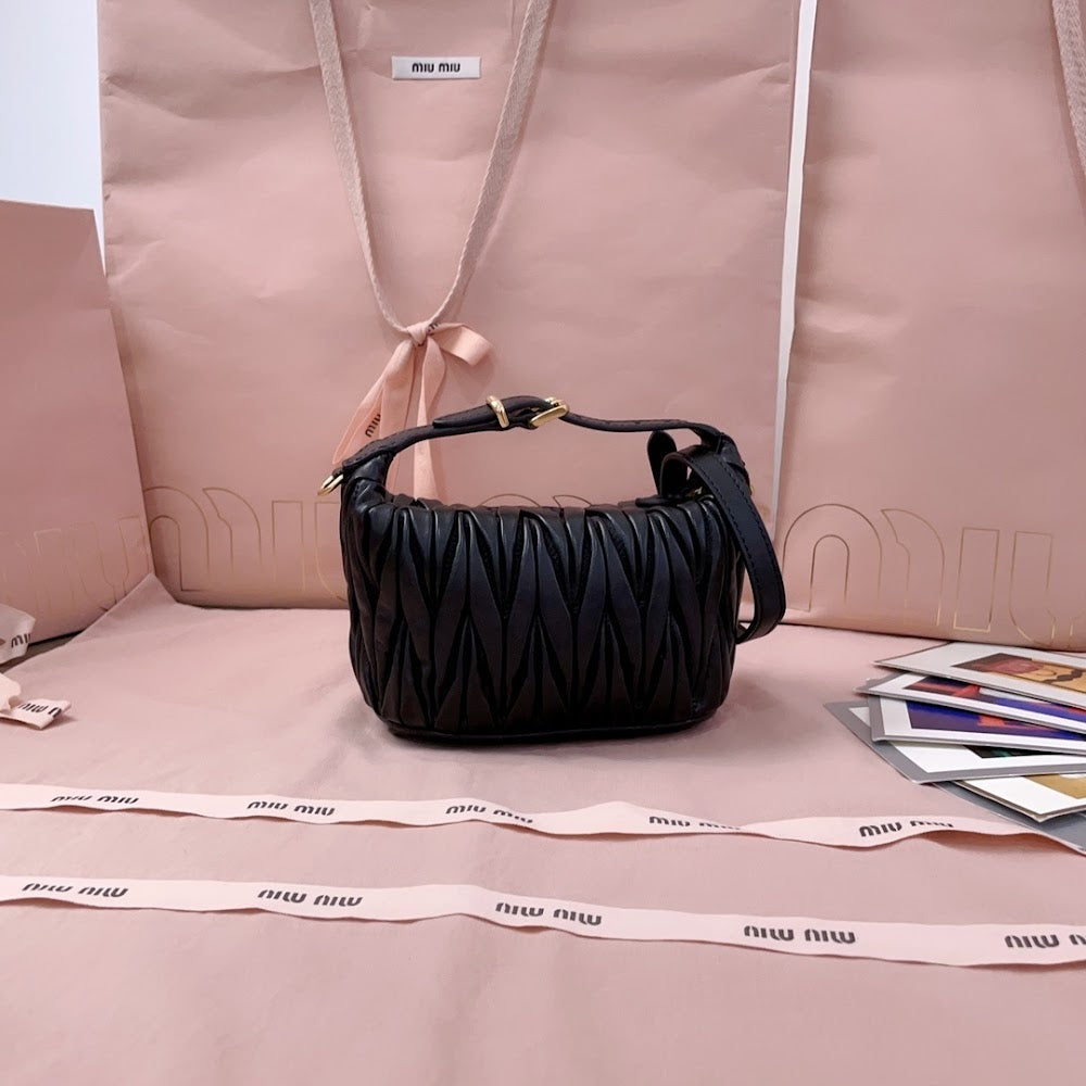 Dragons Bags Miun Miun Luxury Bag --123707