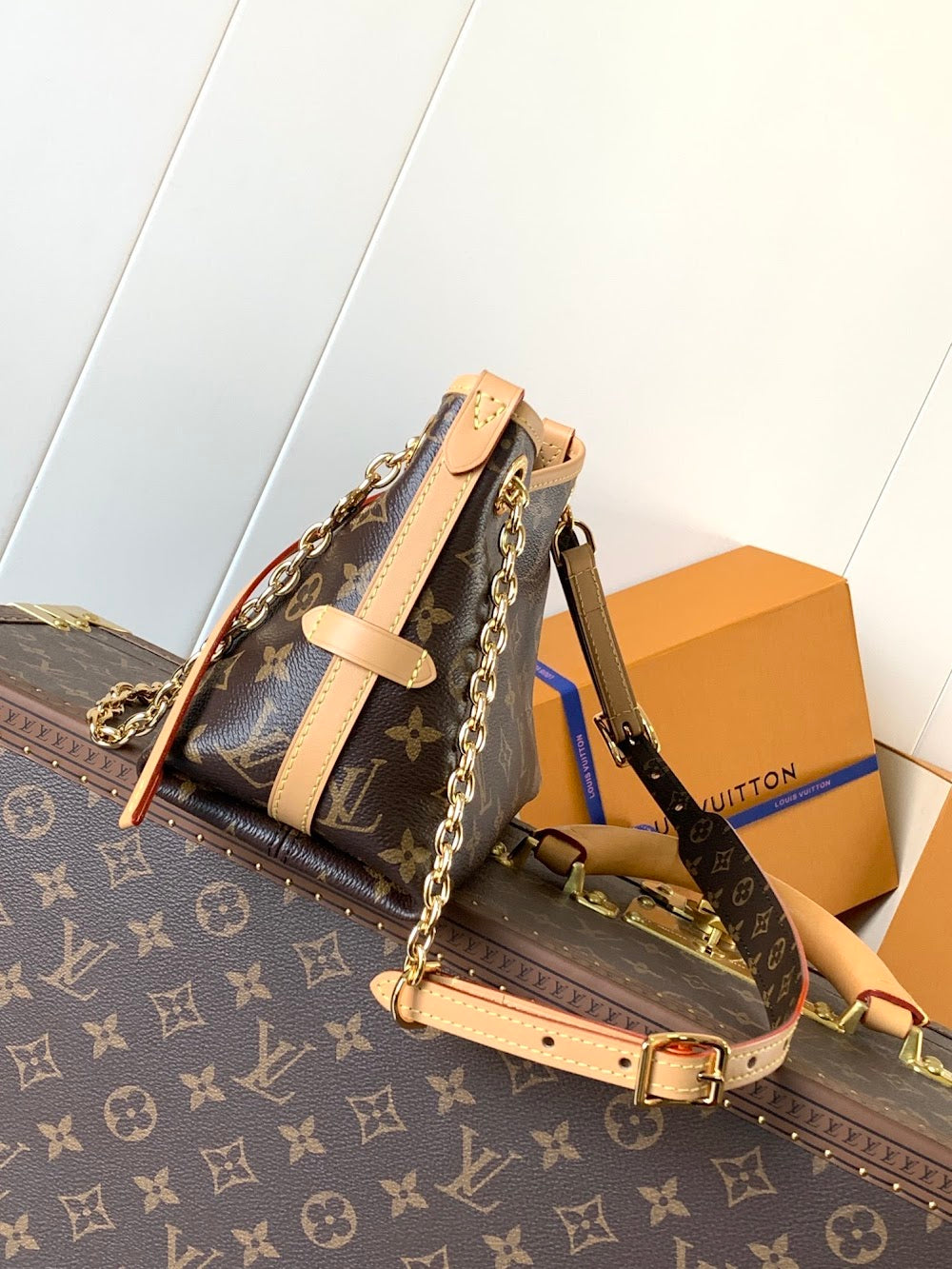 Dragons Bags ln Luxury Bag --81662