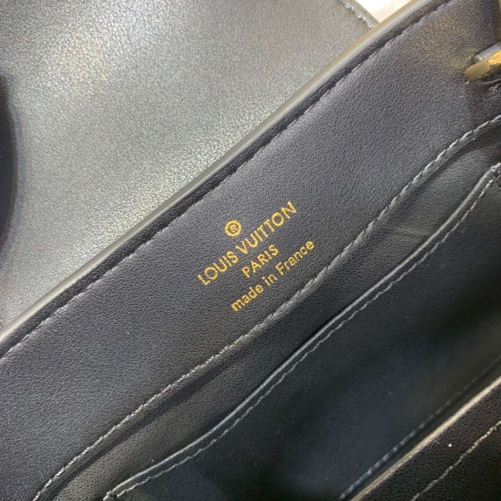Dragons Bags ln Luxury Bag --58661