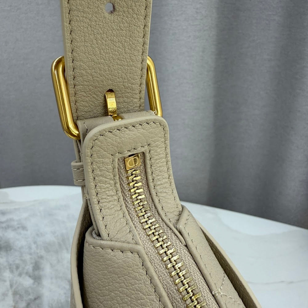 Dragons BagsDiorn Luxury Bag --115656