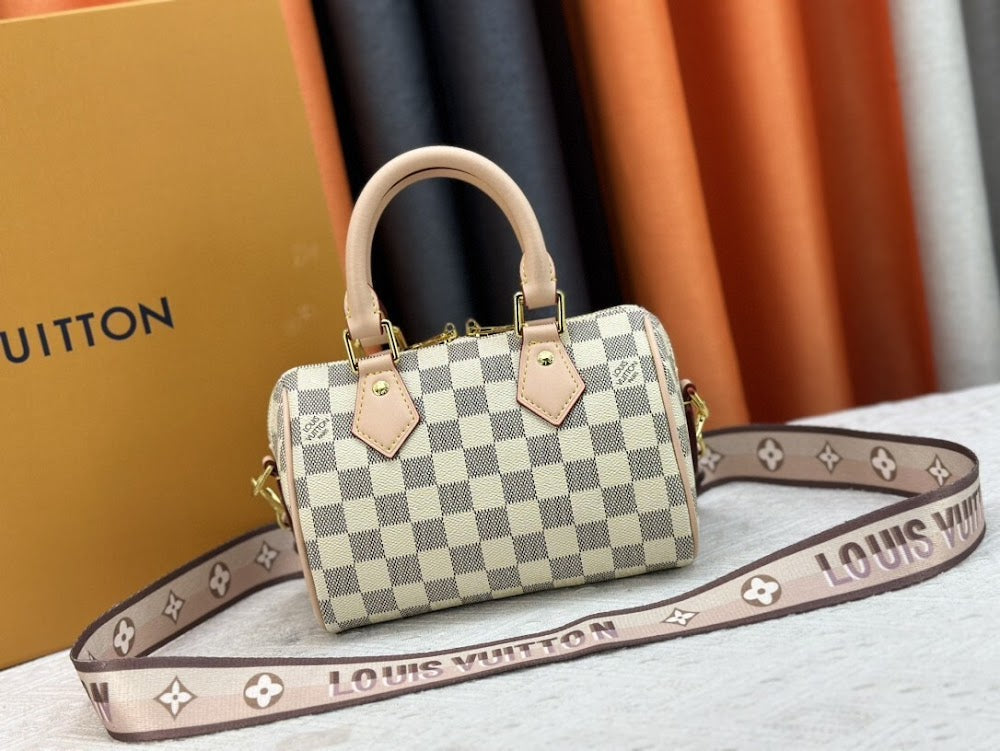 Jessica Bags ln Luxury Bag --76070