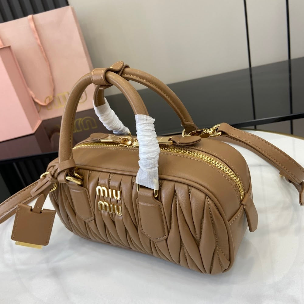 Dragons Bags Miun Miun Luxury Bag --122180