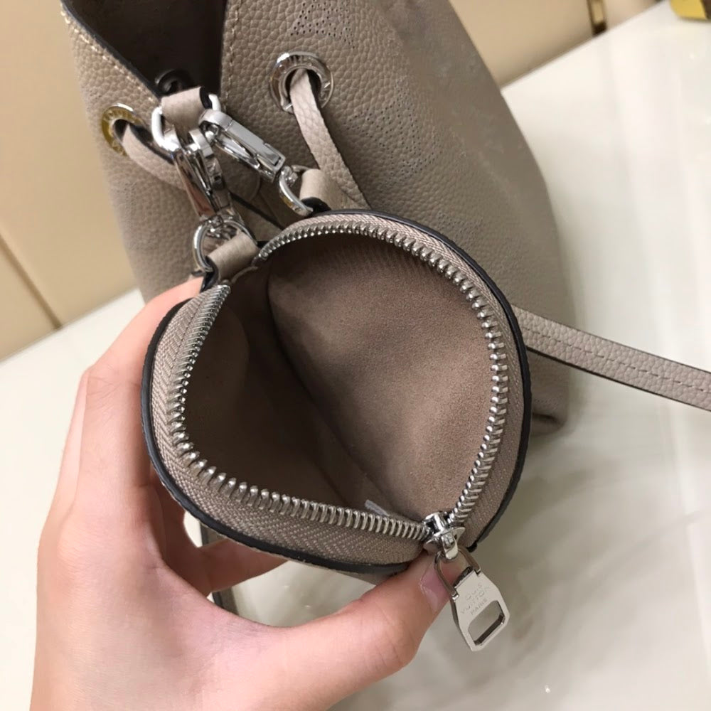Dragons Bags ln Luxury Bag --60163