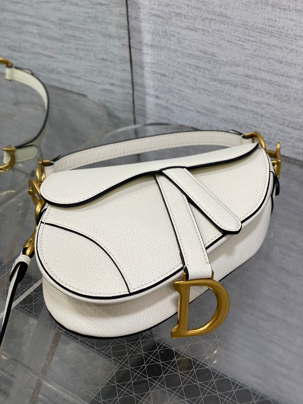 Dragons BagsDiorn Luxury Bag --114994