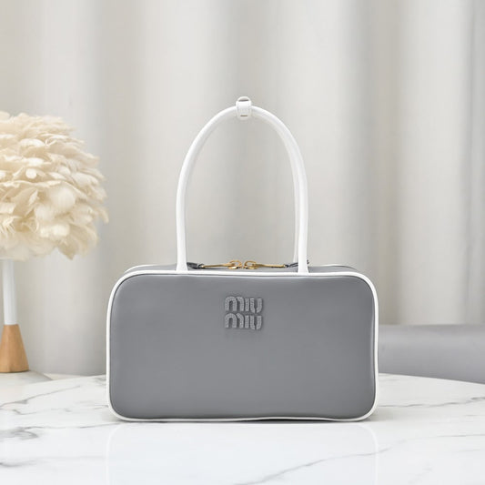 Dragons Bags Miun Miun Luxury Bag --123741