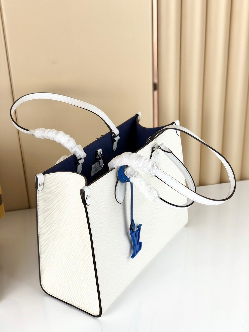 Dragons Bags ln Luxury Bag --66940