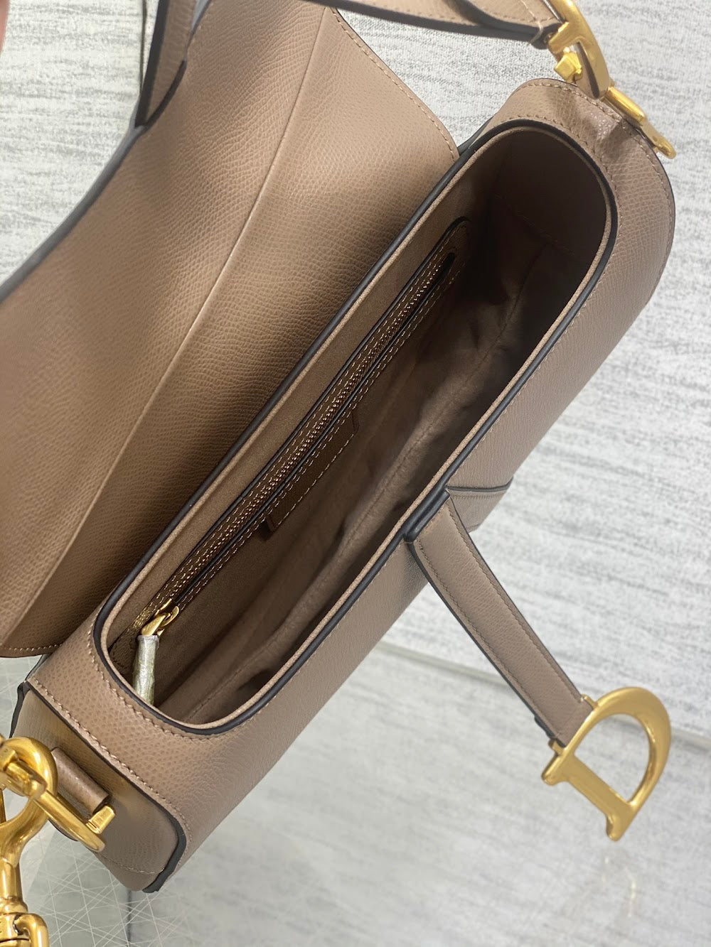 Dragons BagsDiorn Luxury Bag --114997