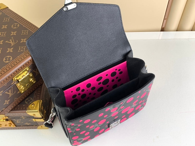 Dragons Bags ln Luxury Bag --56726