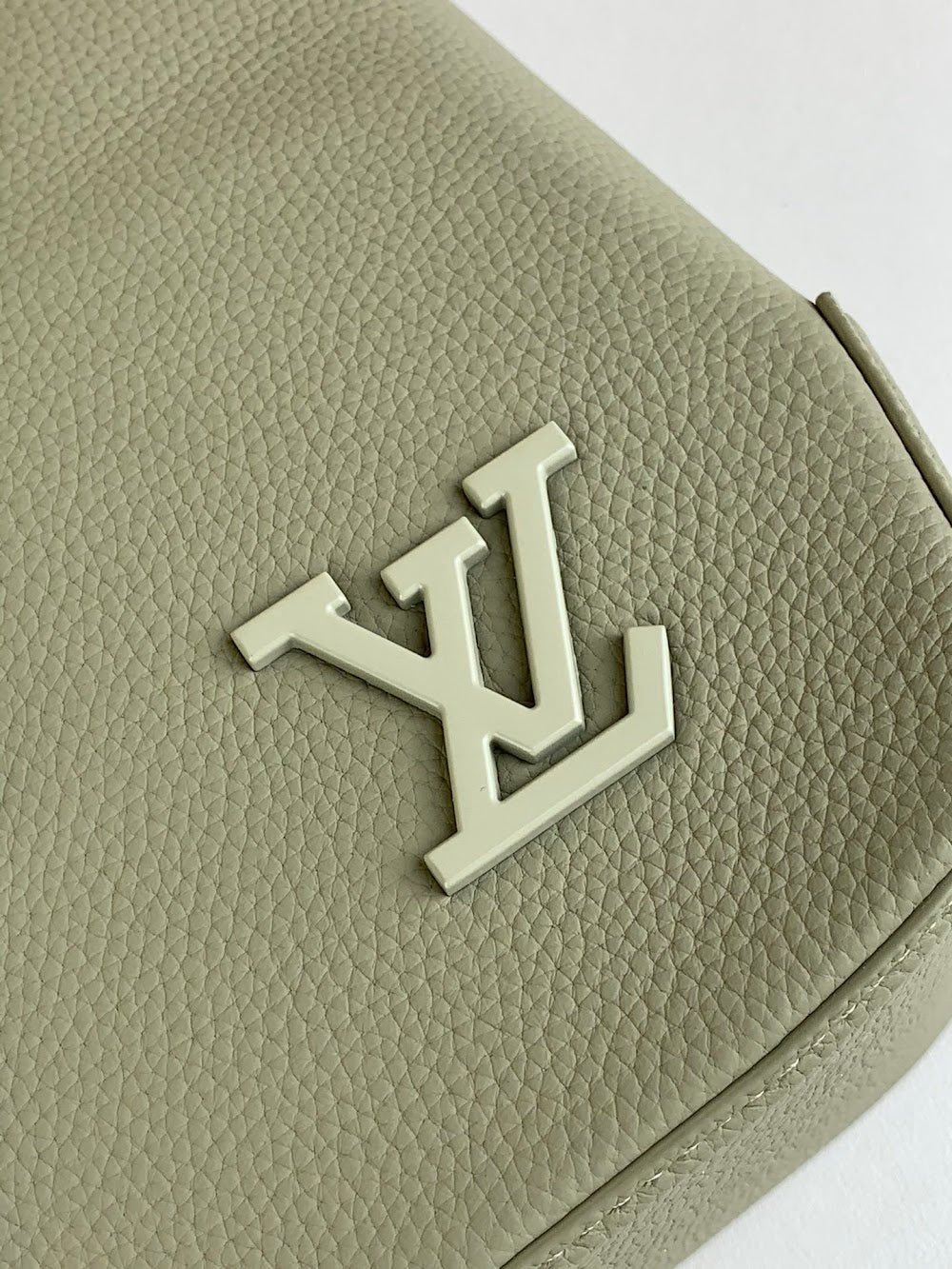 Dragons Bags ln Luxury Bag --61713