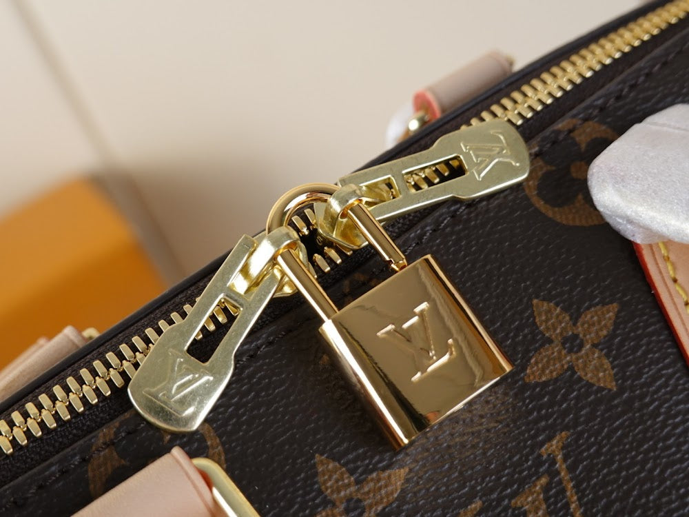 Dragons Bags ln Luxury Bag --60451
