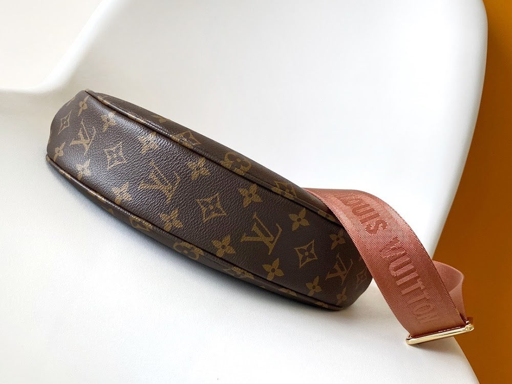 Dragons Bags ln Luxury Bag --81851
