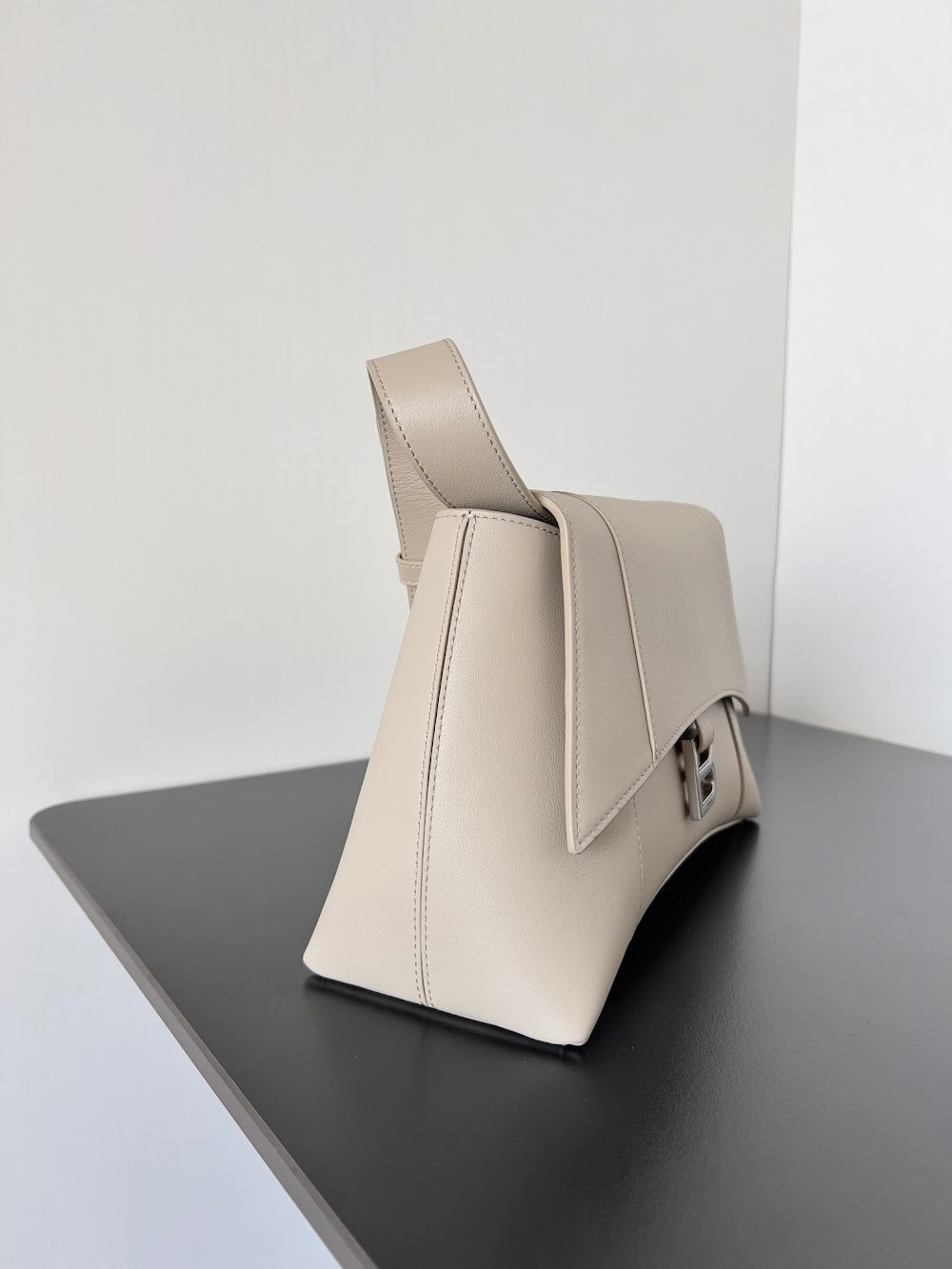Dragons Bags Balenciaga Luxury Bag --111761
