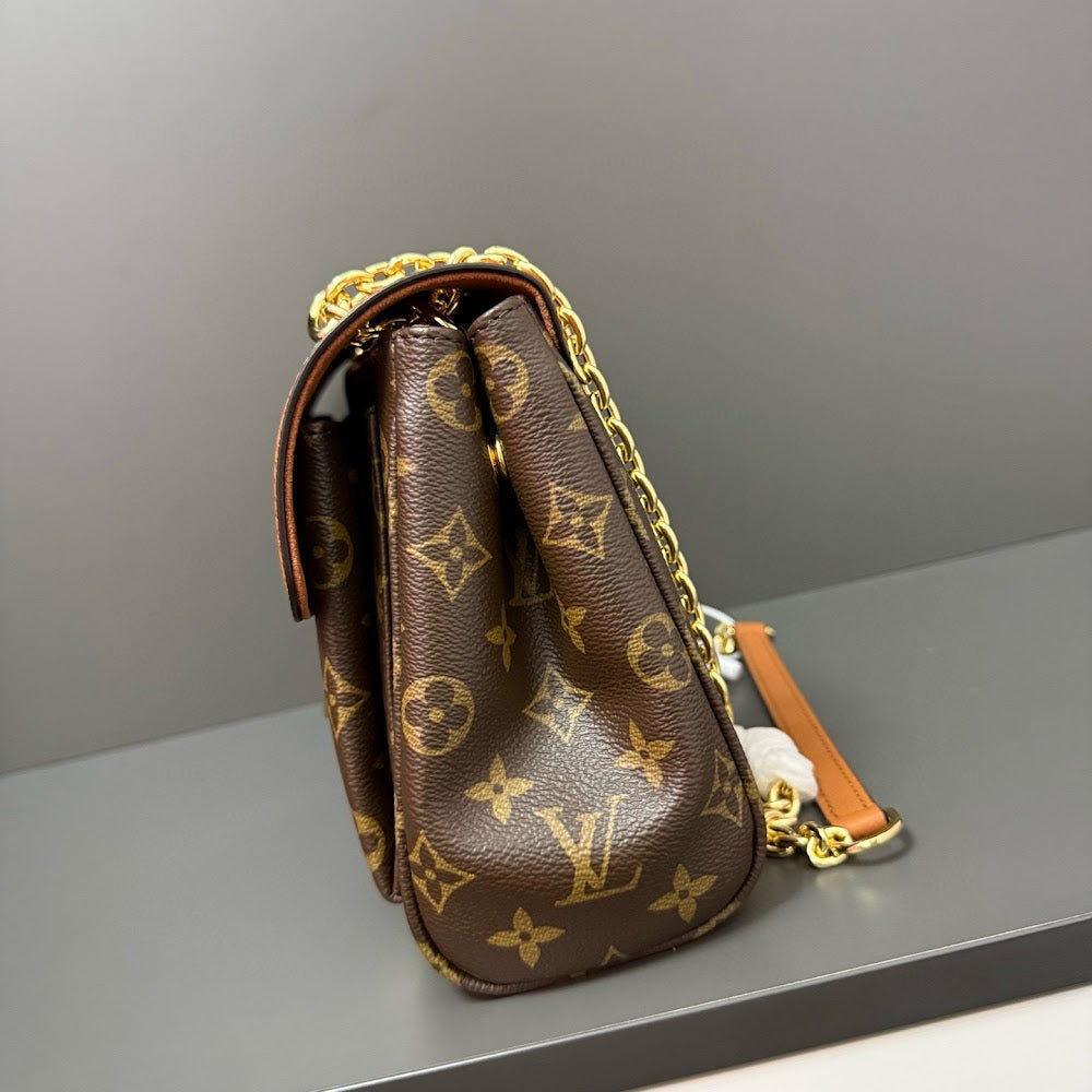 Dragons Bags ln Luxury Bag --81836