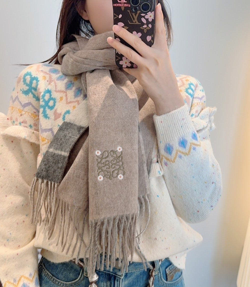 Dragons Bags Premium Designer Scarf --99452