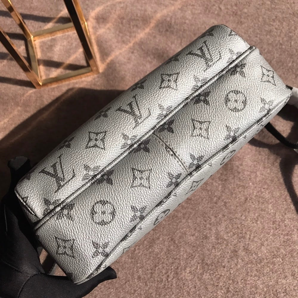 Dragons Bags ln Luxury Bag --67762