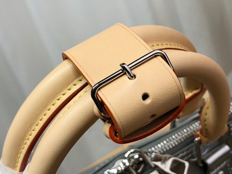 Dragons Bags ln Luxury Bag --60132