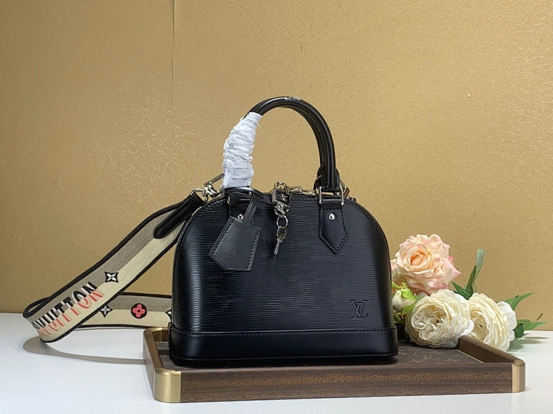 Dragons Bags ln Luxury Bag --59763