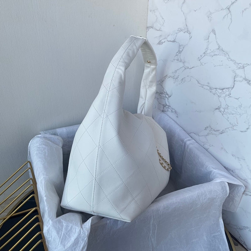 new-luxury-designer-bags-nm9892